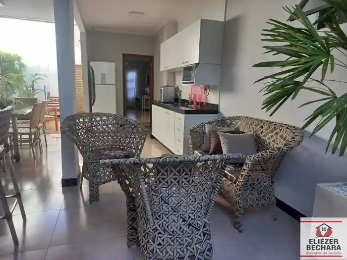 Casa com 3 quartos à venda, 170m² — foto 8 de 45