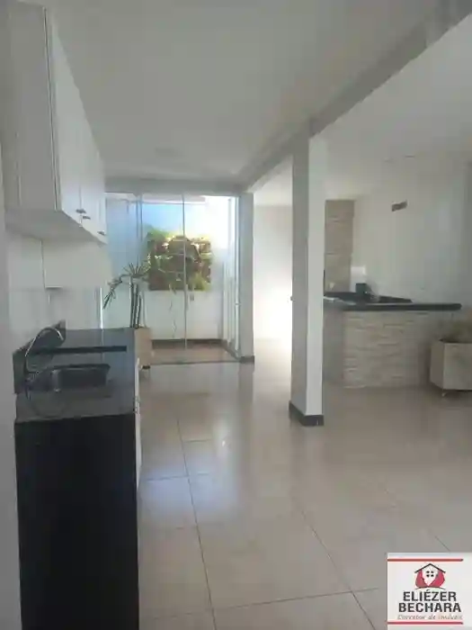 Casa com 3 quartos à venda, 170m² — foto 35 de 45