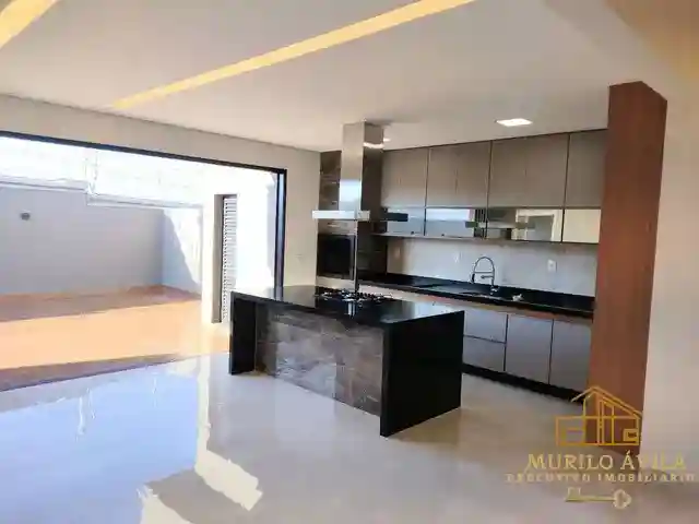 Casa de Condomínio com 3 quartos à venda, 205m² — foto 3 de 19