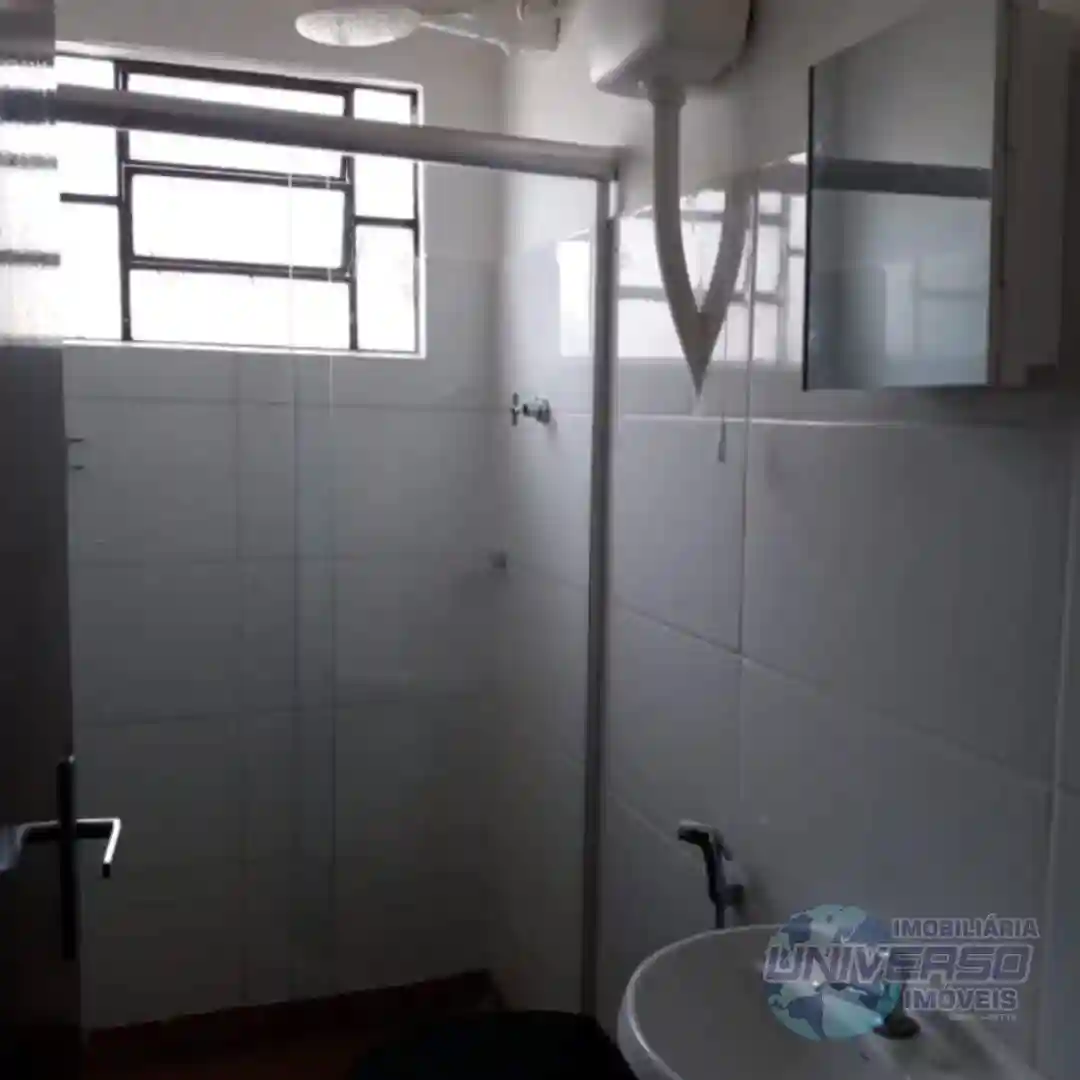 Casa com 2 quartos à venda, 243m² — foto 5 de 10
