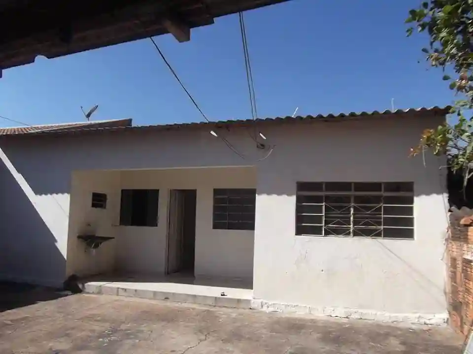 Casa com 1 quarto para aluguel, 70m² — foto 1 de 7