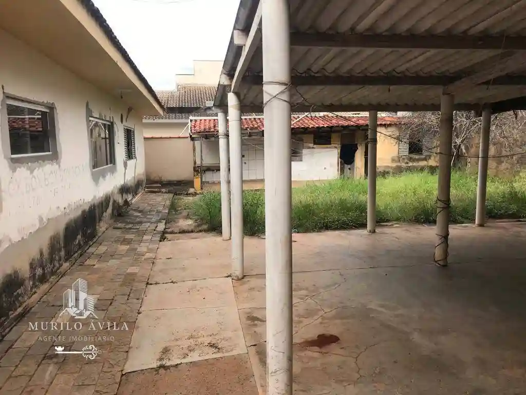 Casa Comercial com 4 quartos à venda, 8000m² — foto 7 de 13