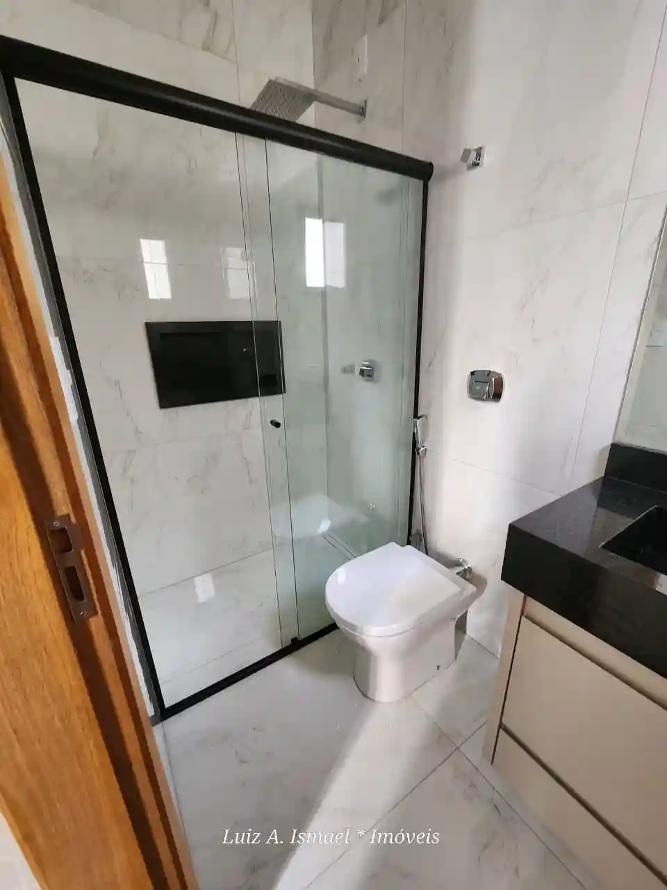 Casa de Condomínio com 3 quartos à venda, 255m² — foto 27 de 35