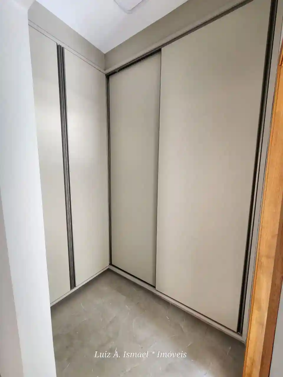 Casa de Condomínio com 3 quartos à venda, 255m² — foto 24 de 35