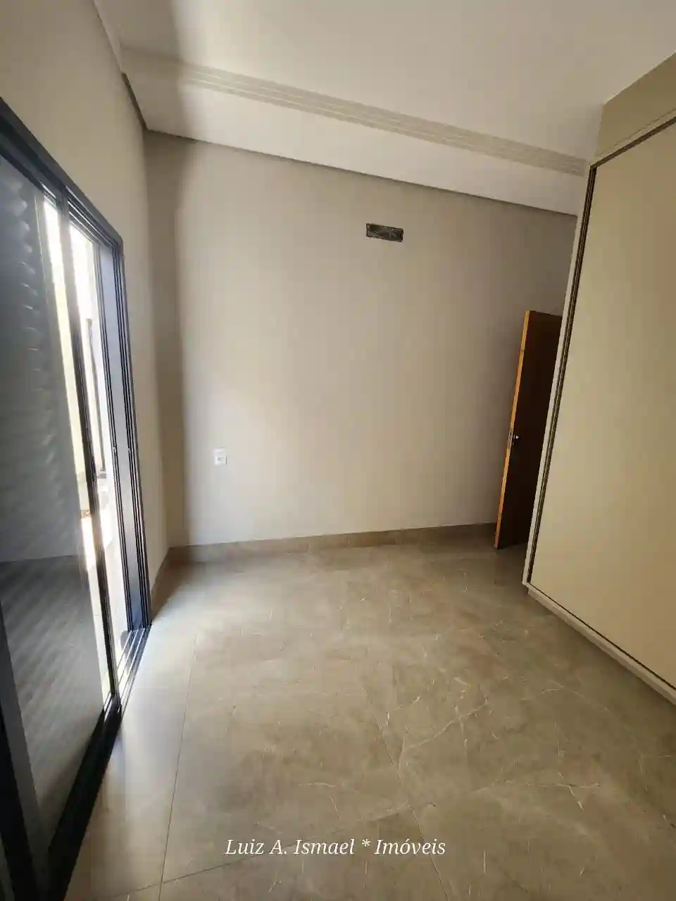 Casa de Condomínio com 3 quartos à venda, 255m² — foto 20 de 35