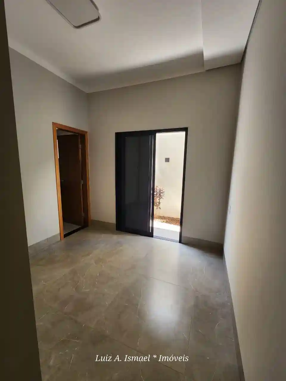 Casa de Condomínio com 3 quartos à venda, 255m² — foto 21 de 35