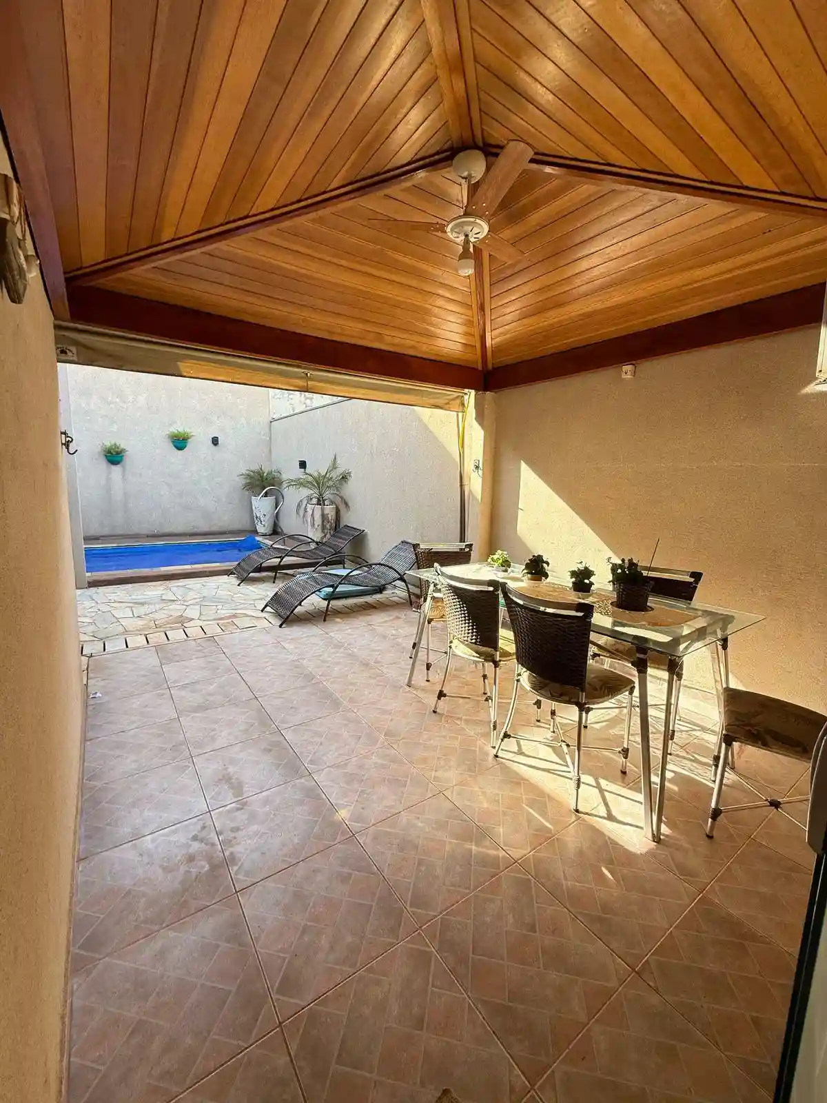 Casa de Condomínio com 3 quartos à venda, 10m² — foto 8 de 20