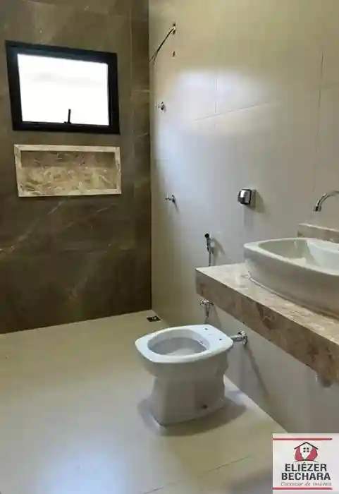 Casa com 3 quartos à venda, 130m² — foto 5 de 7