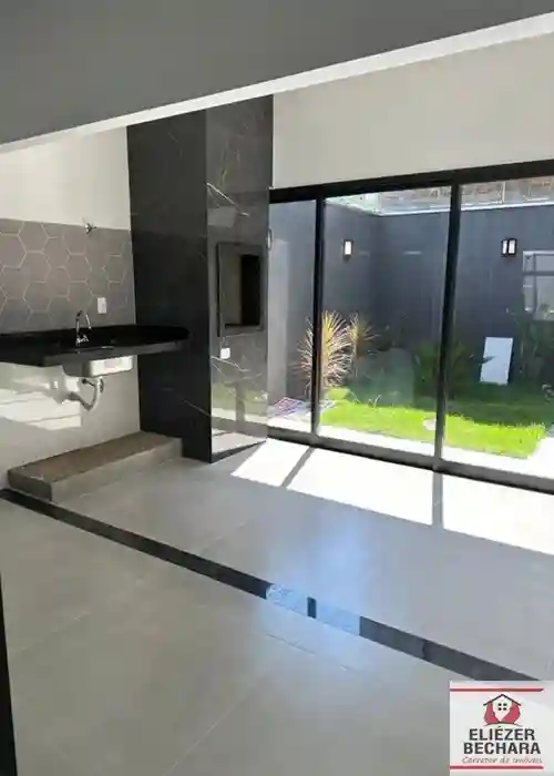 Casa com 3 quartos à venda, 130m² — foto 4 de 7