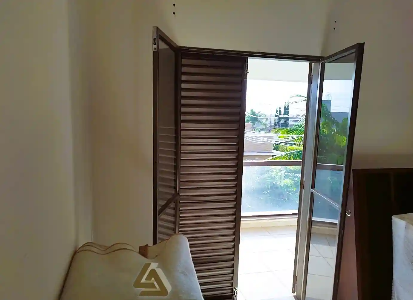 Casa de Condomínio com 4 quartos à venda, 385m² — foto 15 de 18