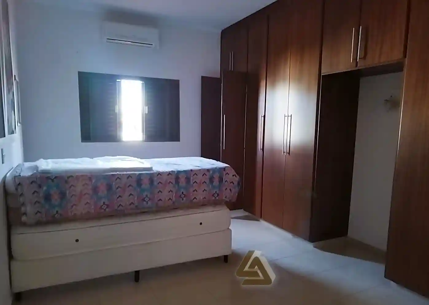 Casa de Condomínio com 4 quartos à venda, 385m² — foto 14 de 18