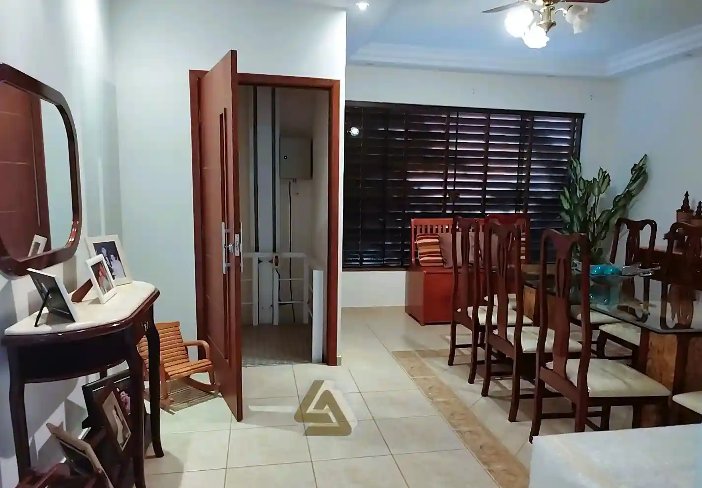 Casa de Condomínio com 4 quartos à venda, 385m² — foto 5 de 18