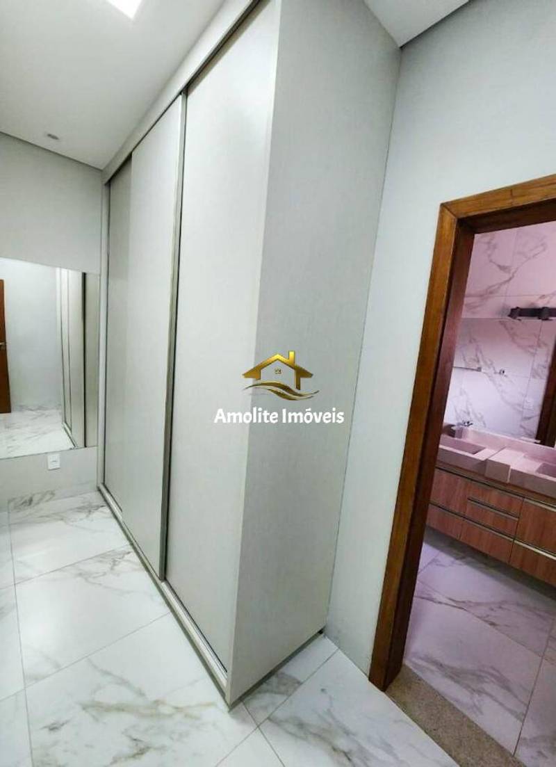 Casa de Condomínio com 4 quartos à venda, 219m² — foto 12 de 58