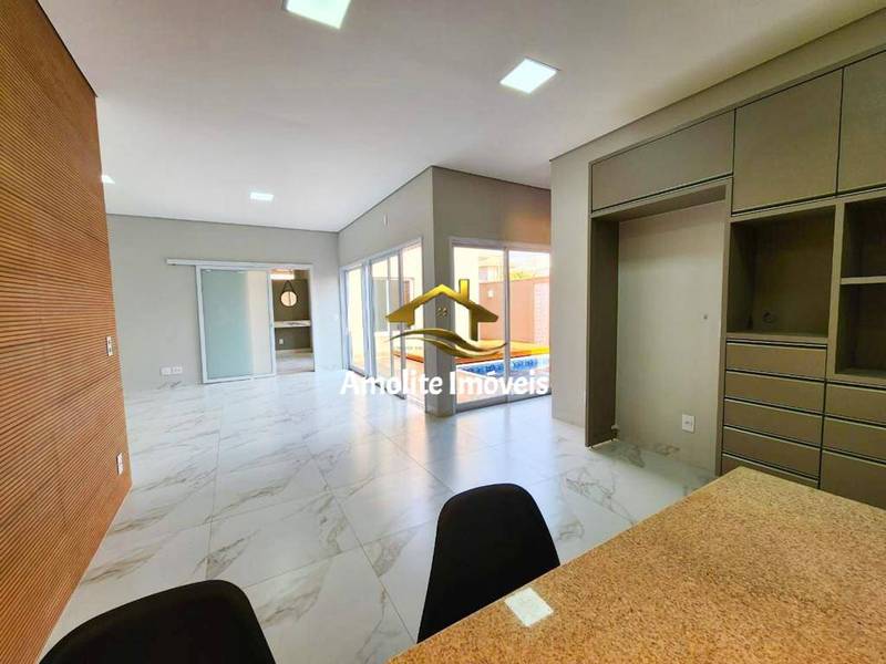 Casa de Condomínio com 4 quartos à venda, 219m² — foto 13 de 58