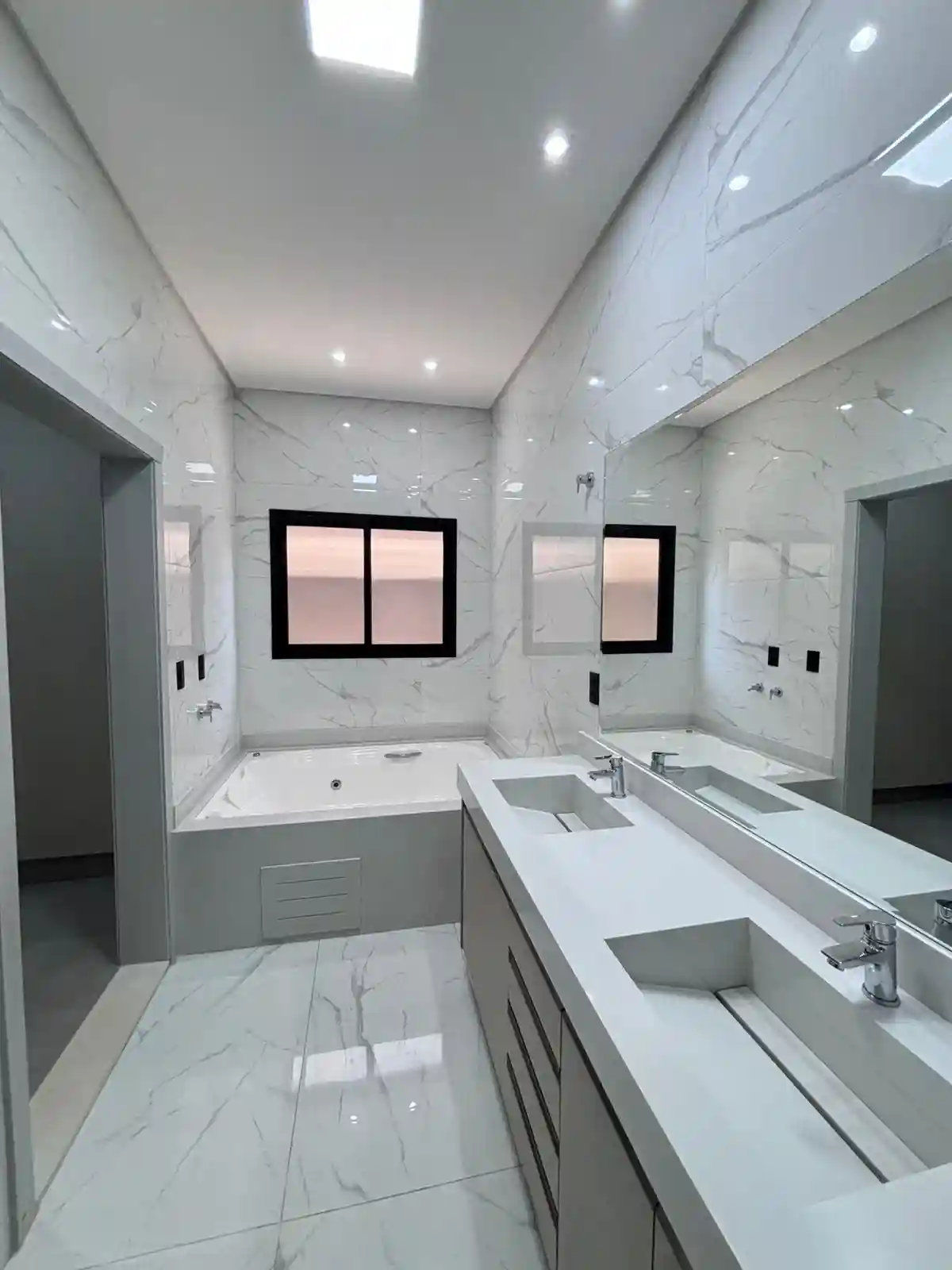 Casa de Condomínio com 3 quartos à venda, 405m² — foto 19 de 33