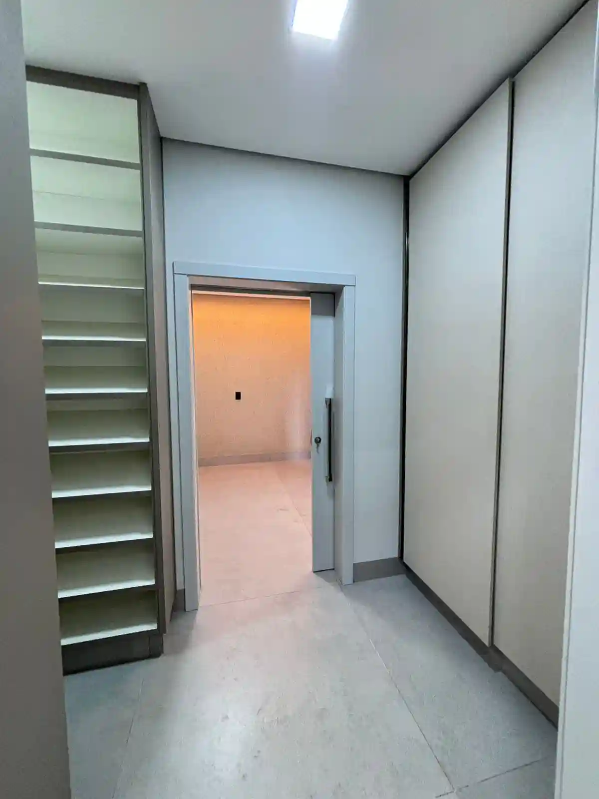 Casa de Condomínio com 3 quartos à venda, 405m² — foto 24 de 33