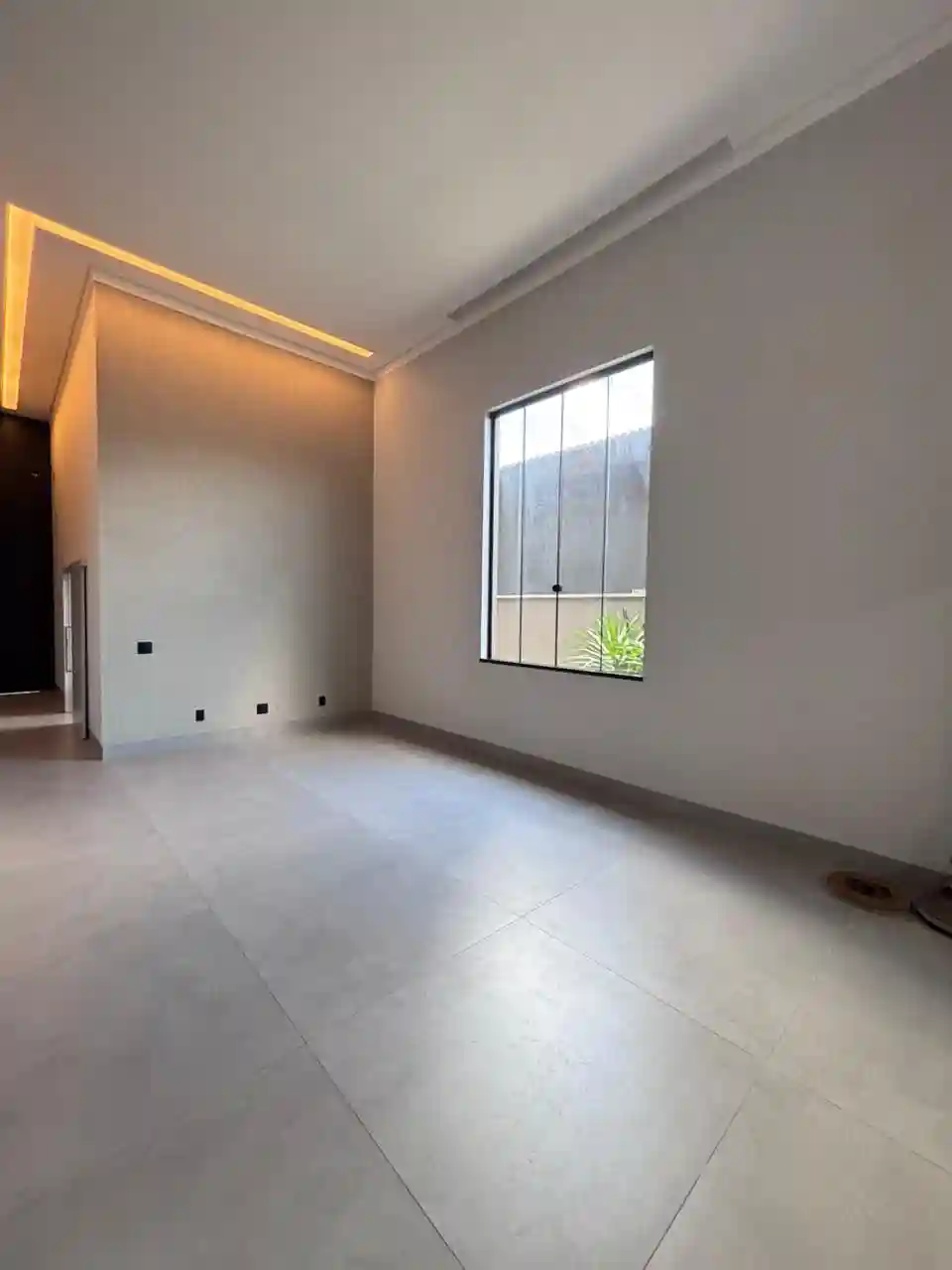 Casa de Condomínio com 3 quartos à venda, 405m² — foto 2 de 33