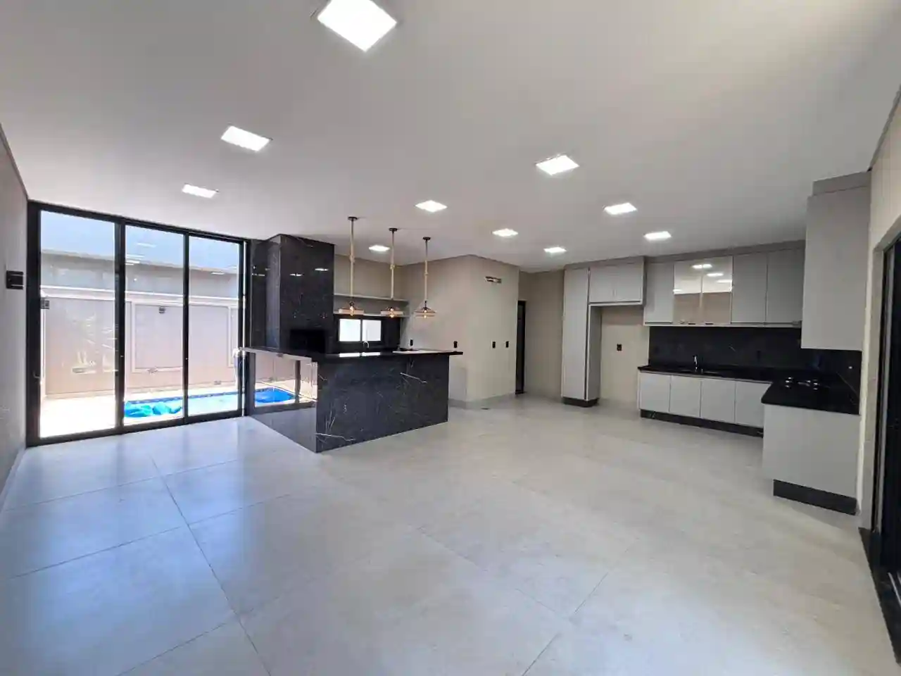 Casa de Condomínio com 3 quartos à venda, 405m² — foto 21 de 33