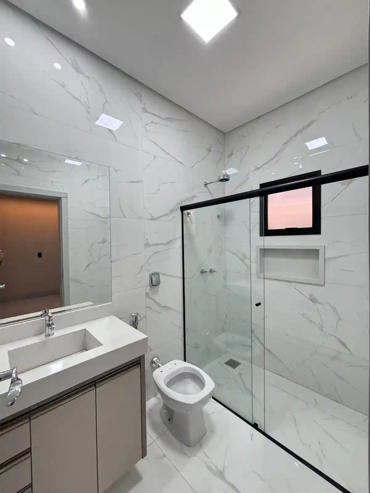 Casa de Condomínio com 3 quartos à venda, 405m² — foto 25 de 33