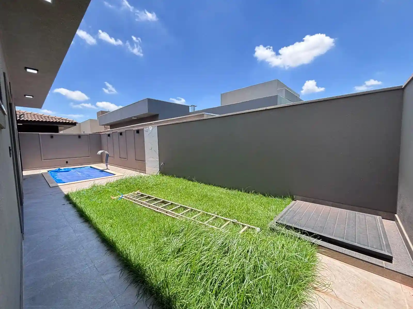 Casa de Condomínio com 3 quartos à venda, 405m² — foto 31 de 33