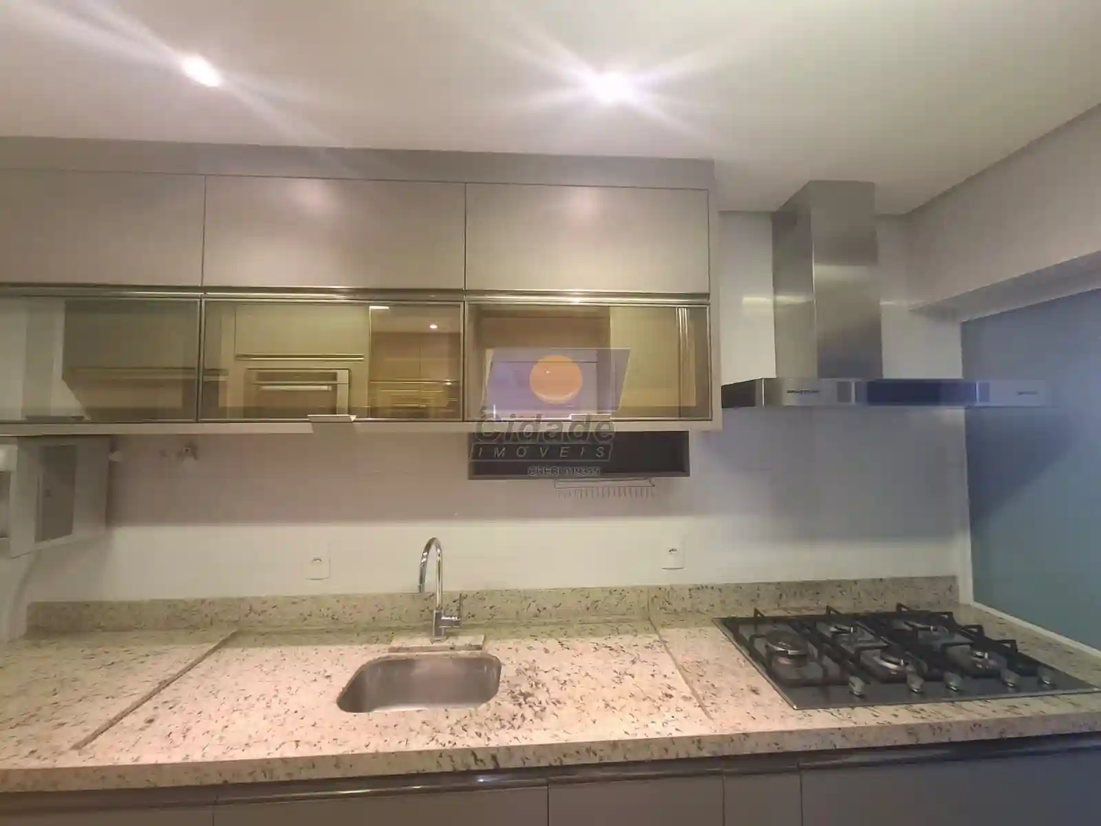 Apartamento com 2 quartos à venda, 137m² — foto 18 de 31