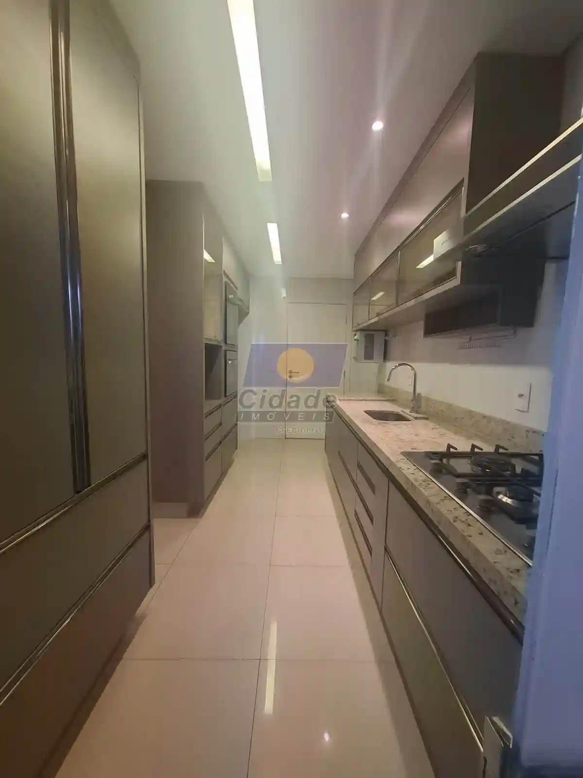 Apartamento com 2 quartos à venda, 137m² — foto 21 de 31