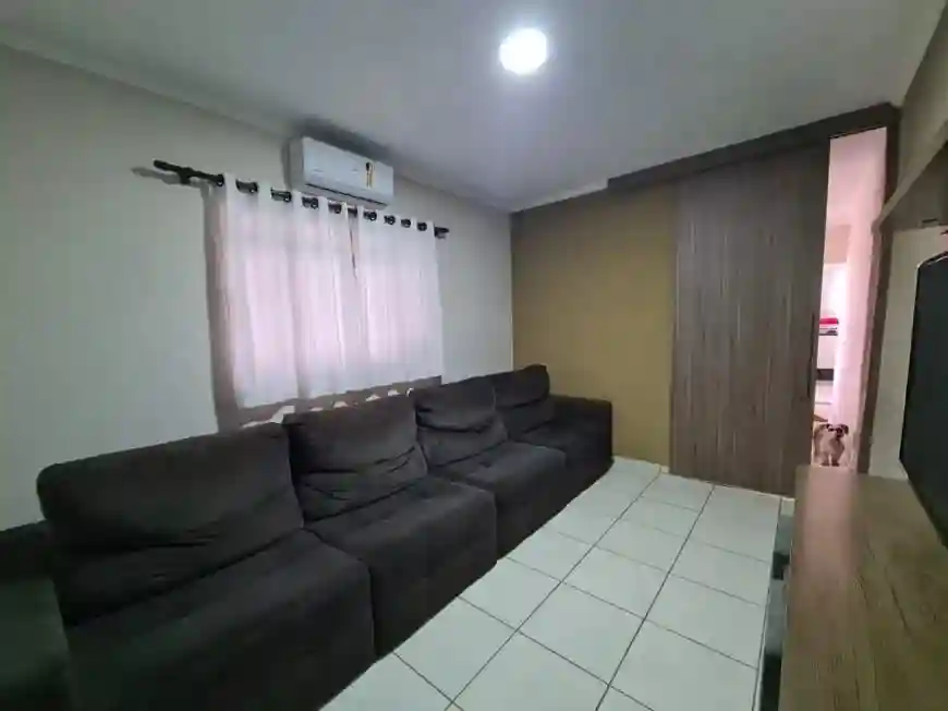 Casa com 3 quartos à venda, 200m² — foto 14 de 18