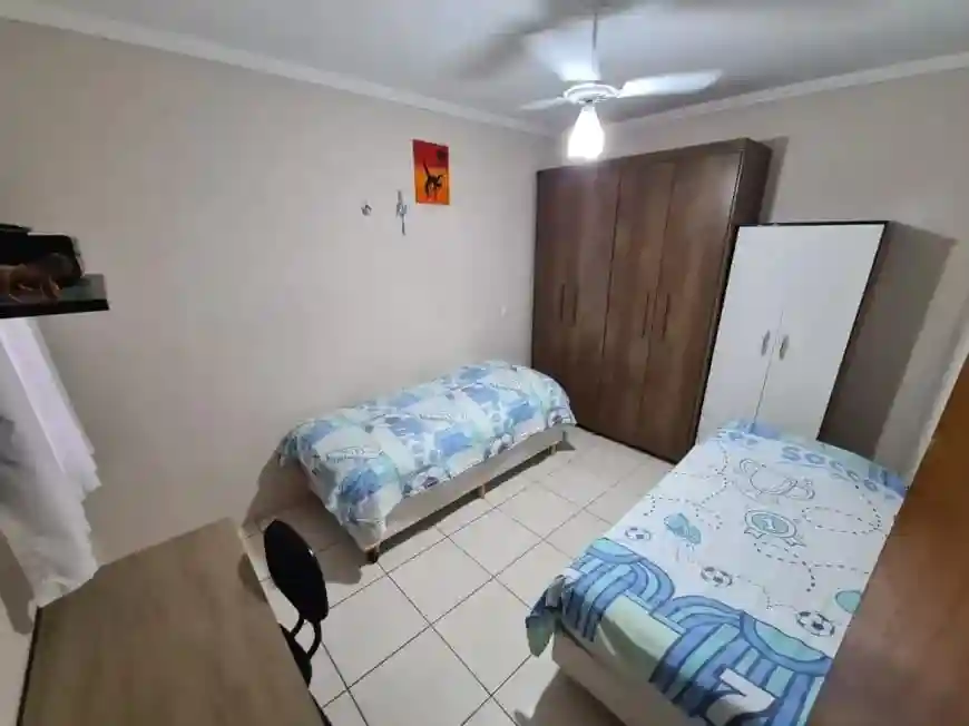 Casa com 3 quartos à venda, 200m² — foto 6 de 18