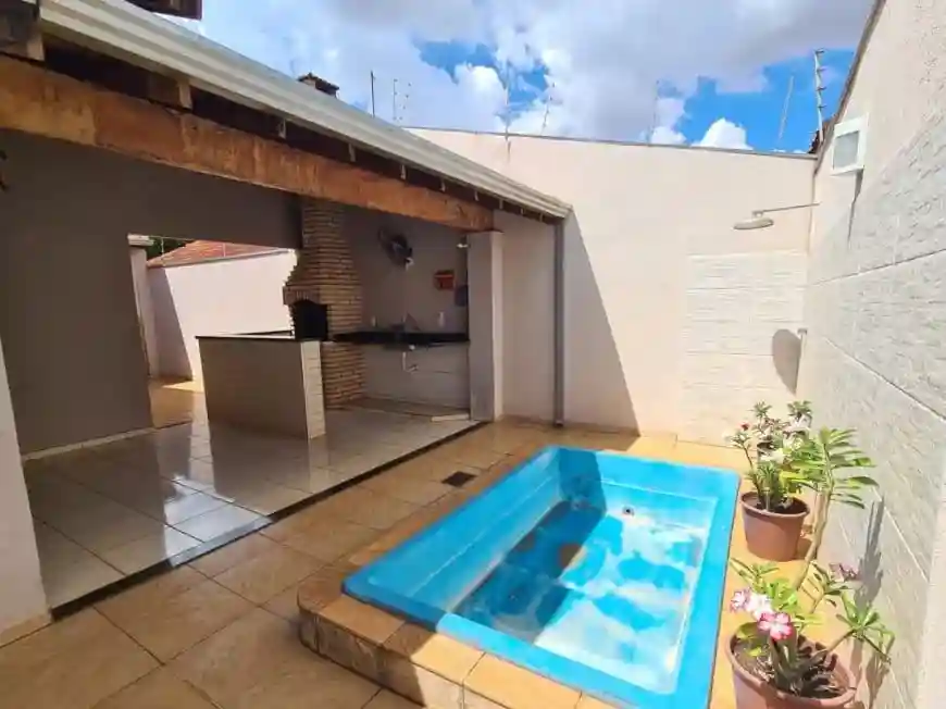 Casa com 3 quartos à venda, 200m² — foto 7 de 18