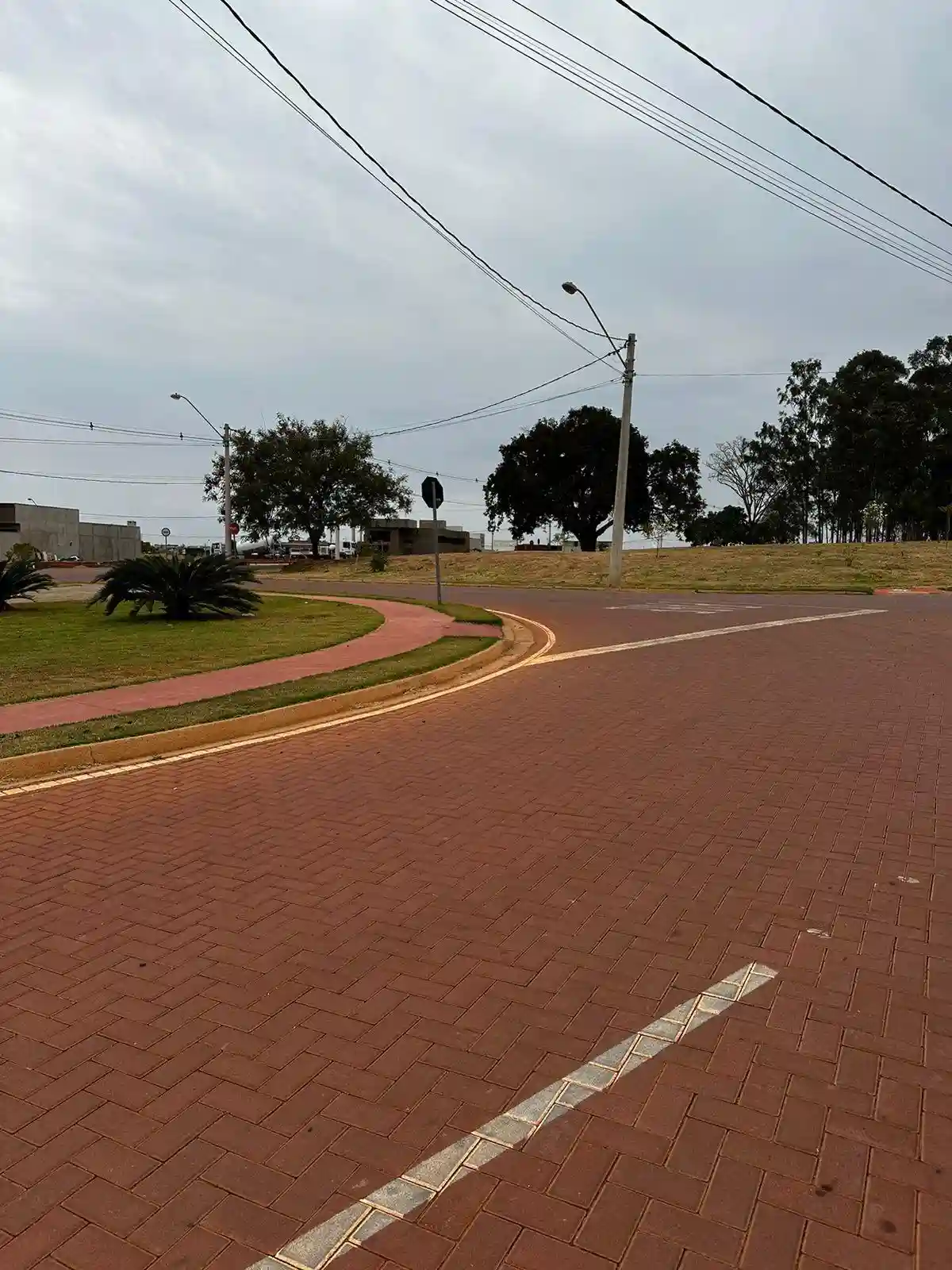 Terreno / Lote / Condomínio  à venda, 200m² — foto 6 de 9