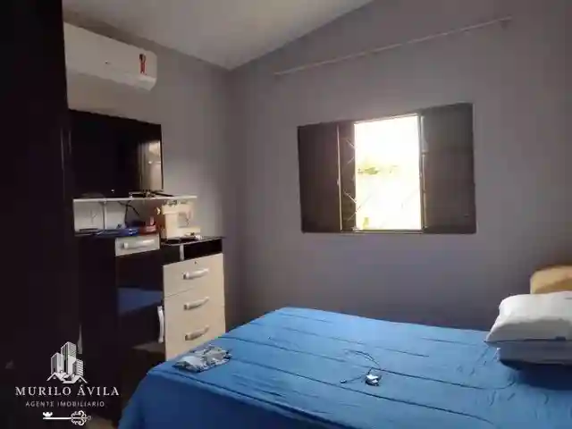Casa com 3 quartos à venda, 200m² — foto 3 de 6
