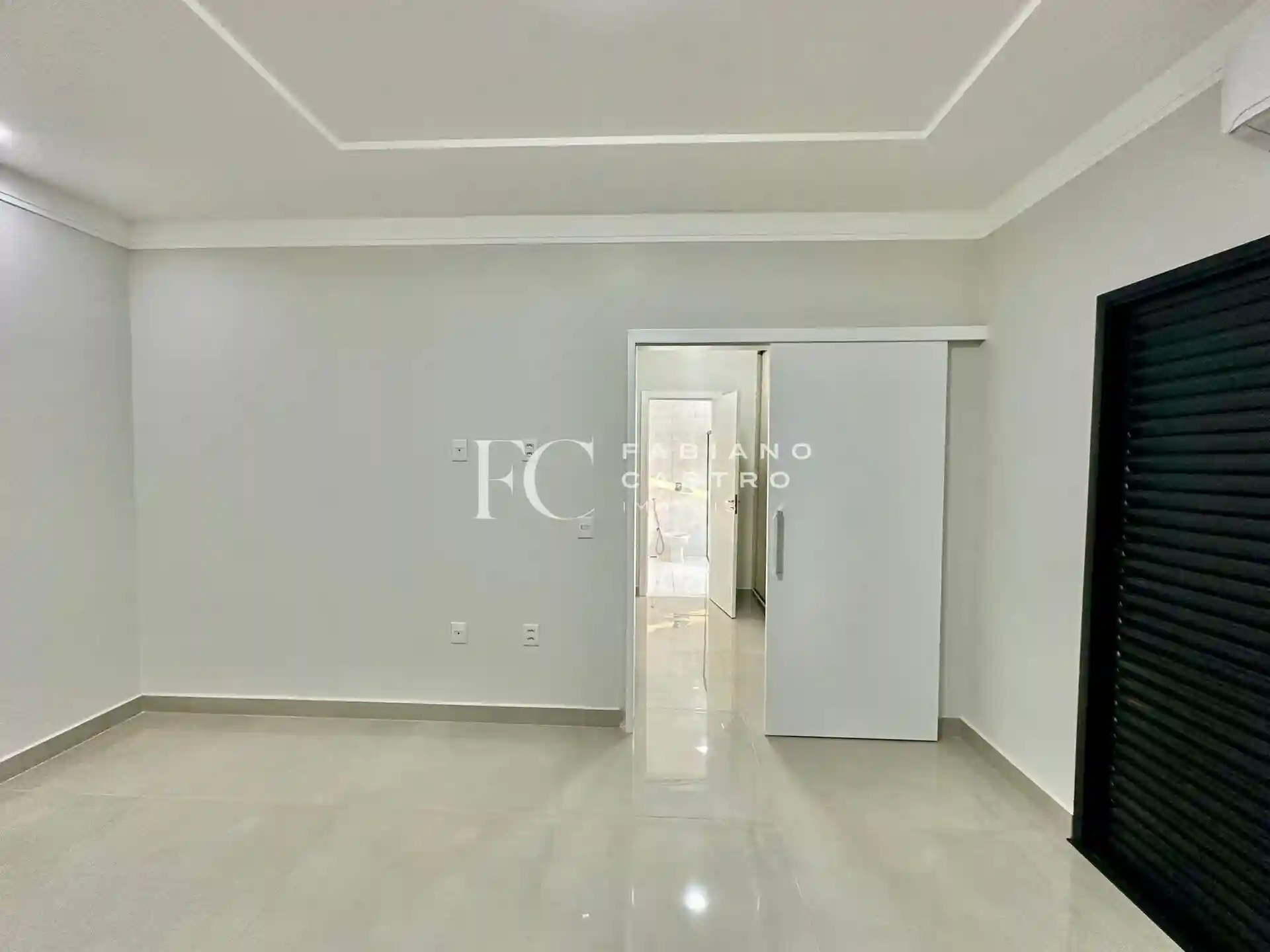 Casa de Condomínio com 3 quartos à venda, 221m² — foto 24 de 31