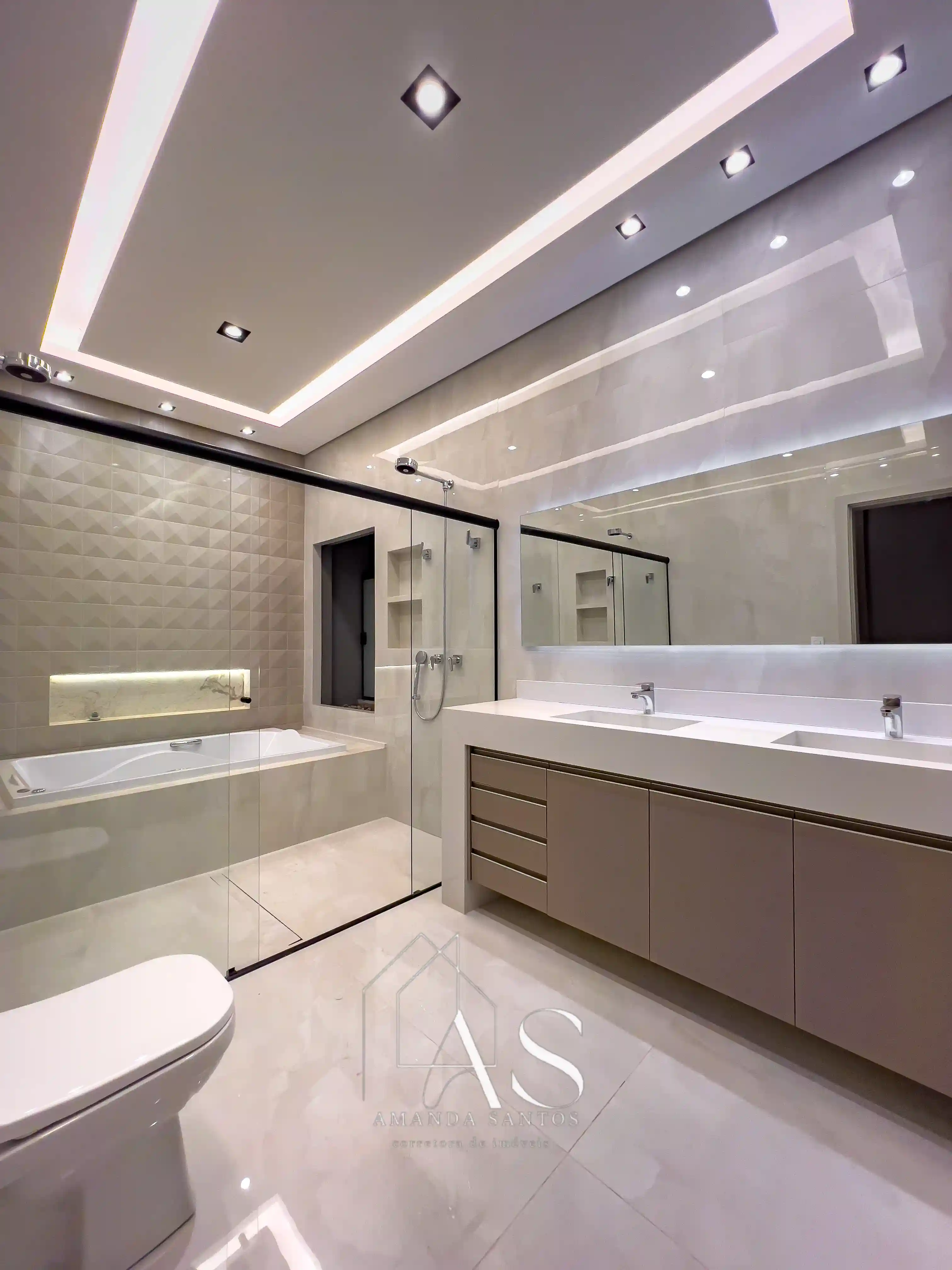 Casa de Condomínio com 3 quartos à venda, 390m² — foto 6 de 8
