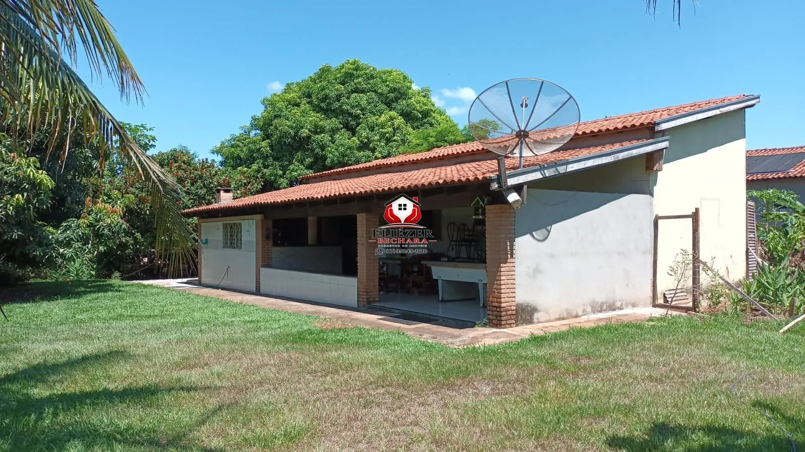 Loja / Salão / Ponto Comercial com 2 quartos à venda, 1000m² — foto 1 de 6
