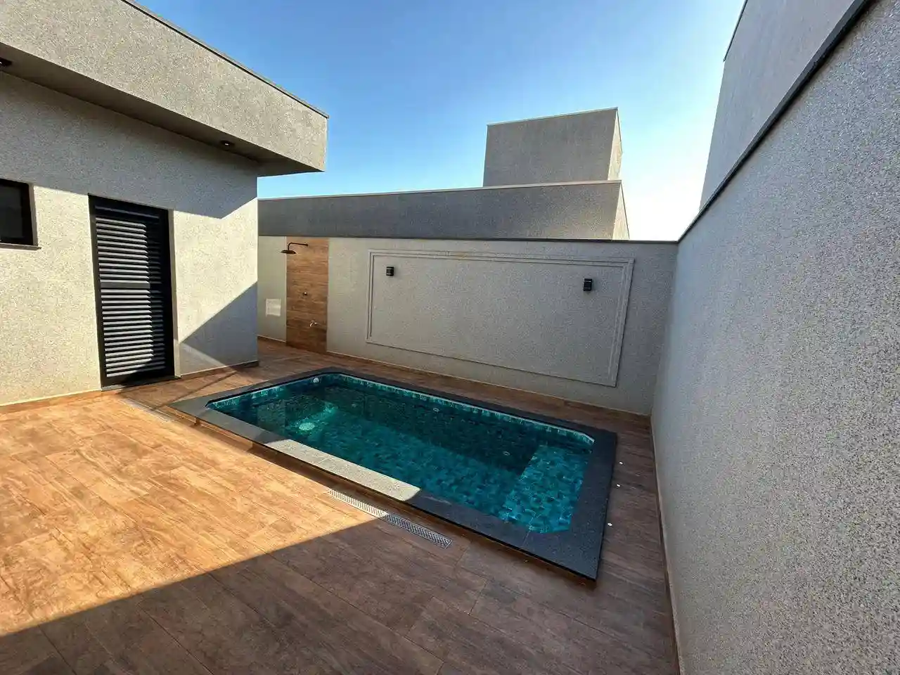 Casa de Condomínio com 3 quartos à venda, 253m² — foto 13 de 17