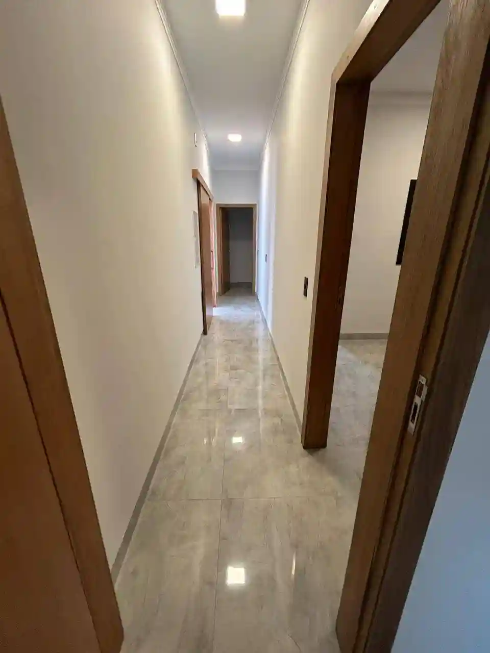 Casa de Condomínio com 3 quartos à venda, 253m² — foto 4 de 17