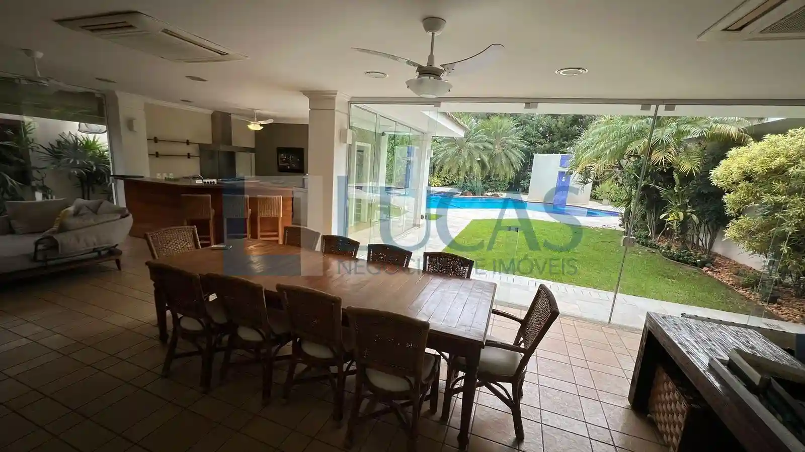 Casa de Condomínio com 4 quartos à venda, 540m² — foto 10 de 13