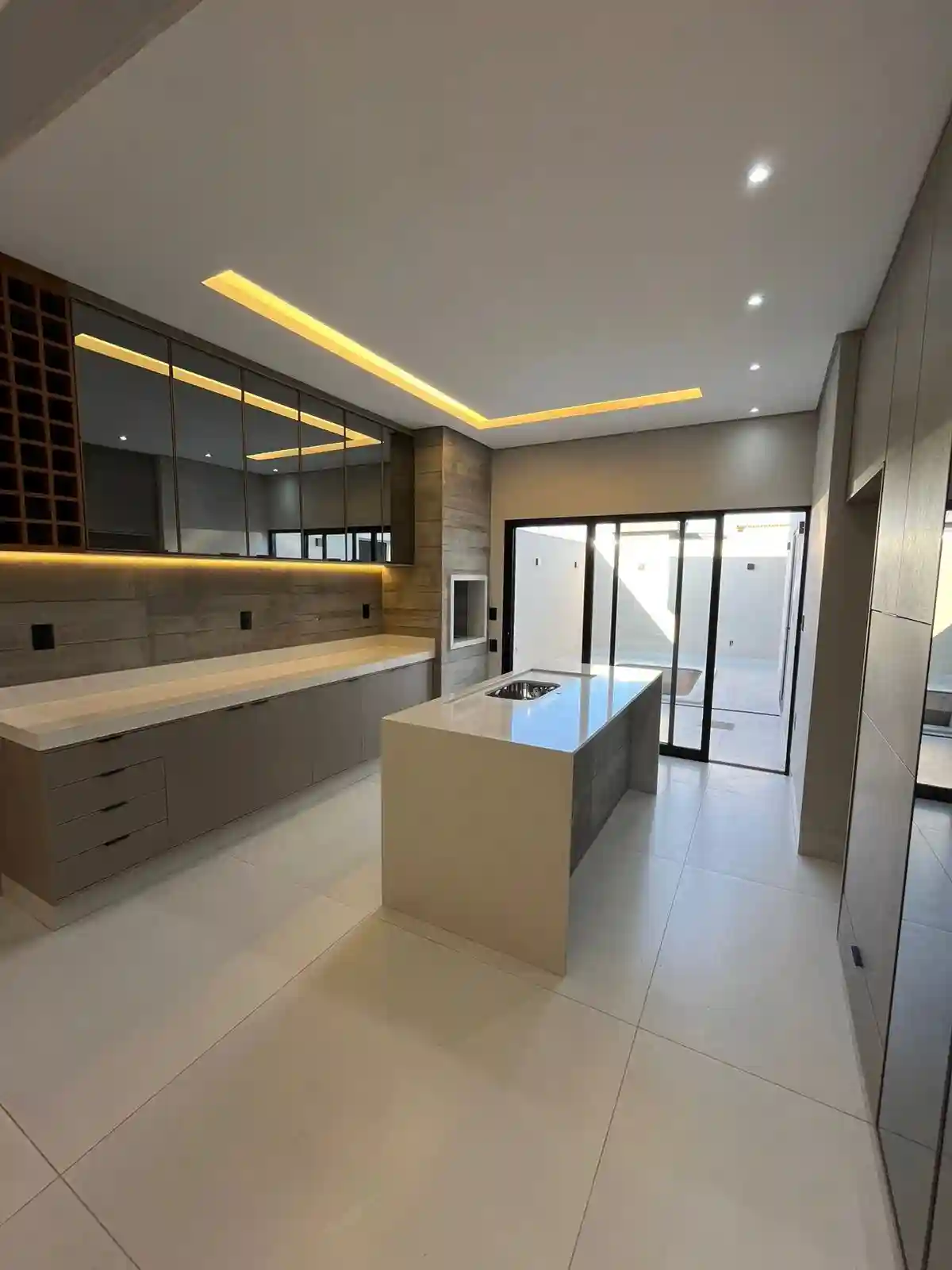 Casa com 3 quartos à venda, 210m² — foto 5 de 20