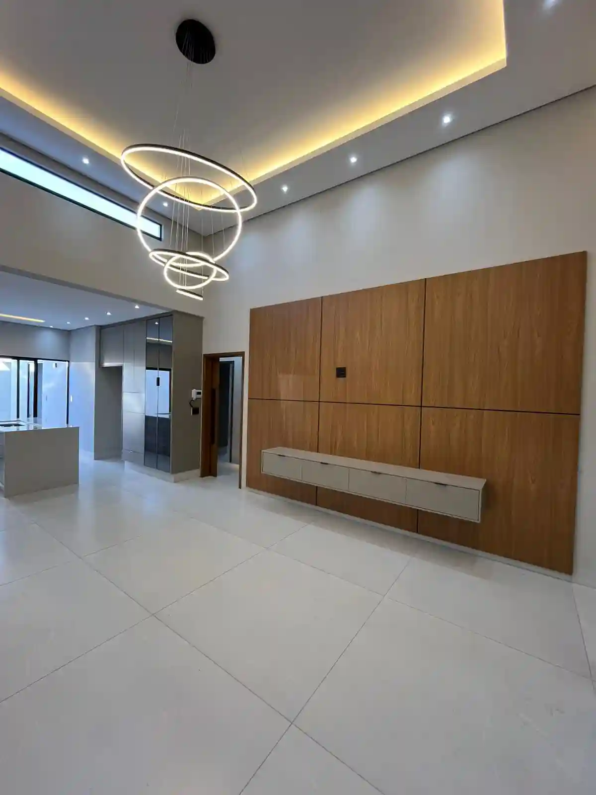 Casa com 3 quartos à venda, 210m² — foto 4 de 20