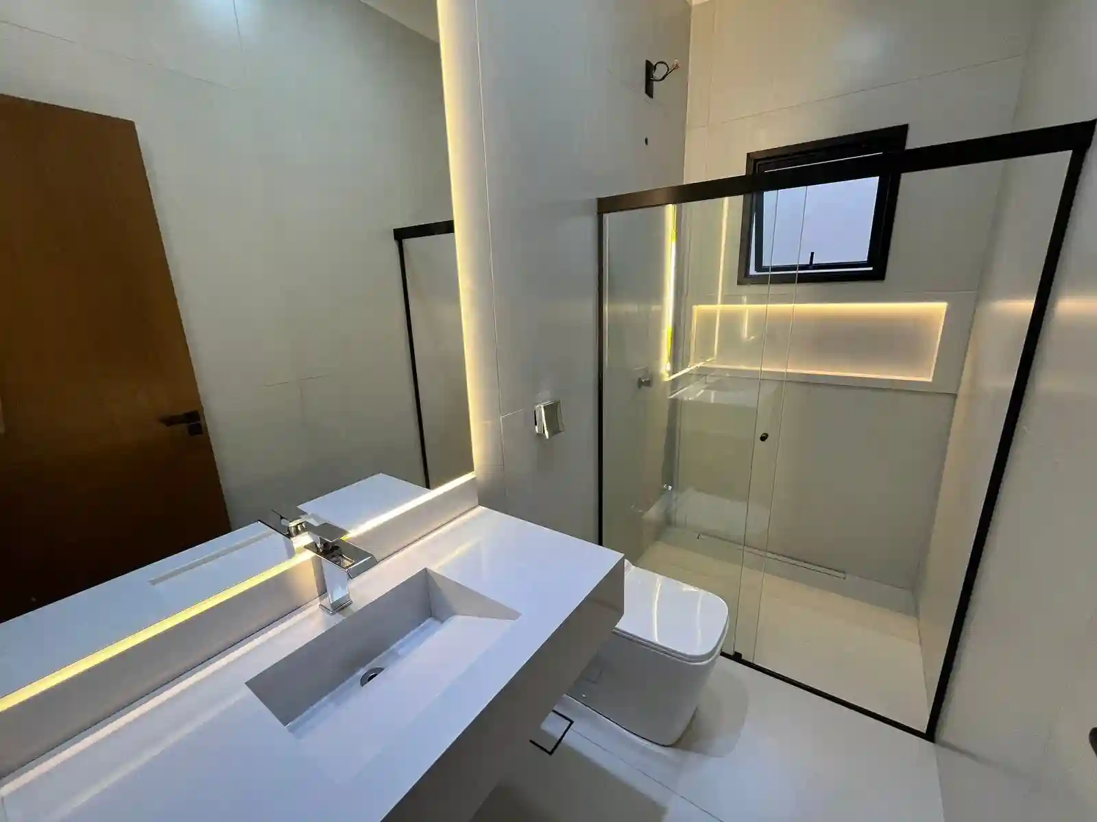Casa com 3 quartos à venda, 210m² — foto 18 de 20