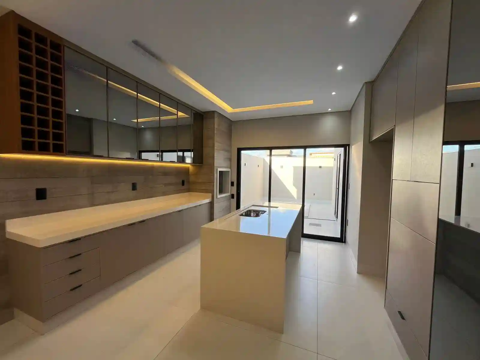 Casa com 3 quartos à venda, 210m² — foto 19 de 20