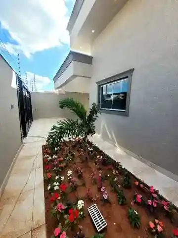 Casa com 3 quartos à venda, 200m² — foto 23 de 32