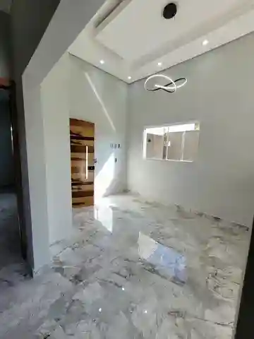 Casa com 3 quartos à venda, 200m² — foto 28 de 32