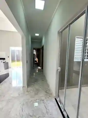 Casa com 3 quartos à venda, 200m² — foto 9 de 32