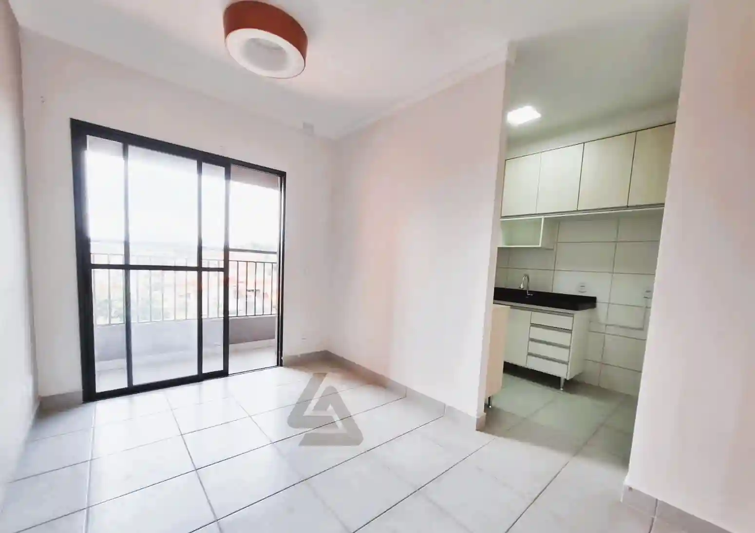 Apartamento com 2 quartos à venda, 49m² — foto 1 de 12