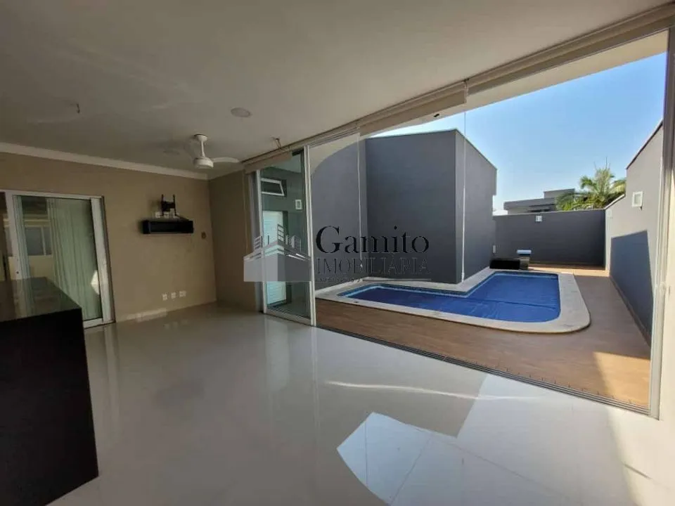 Casa de Condomínio à venda — foto 9 de 12