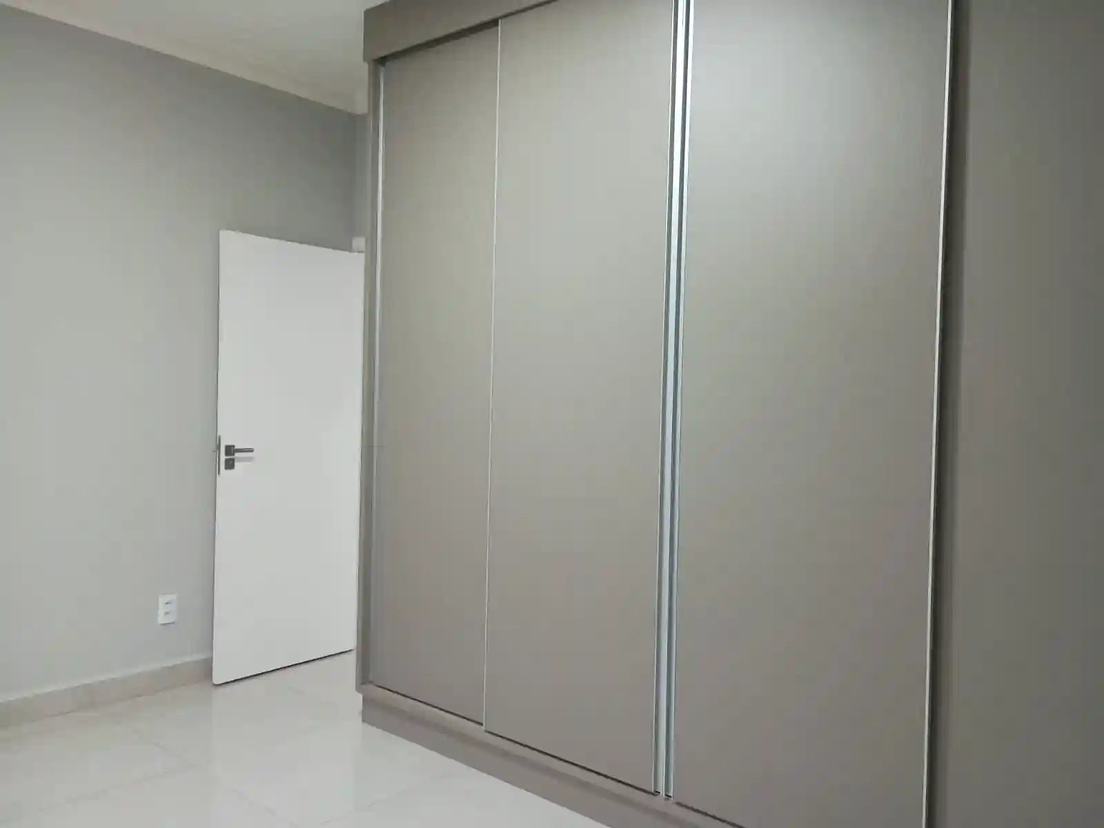 Casa com 3 quartos à venda, 180m² — foto 13 de 19