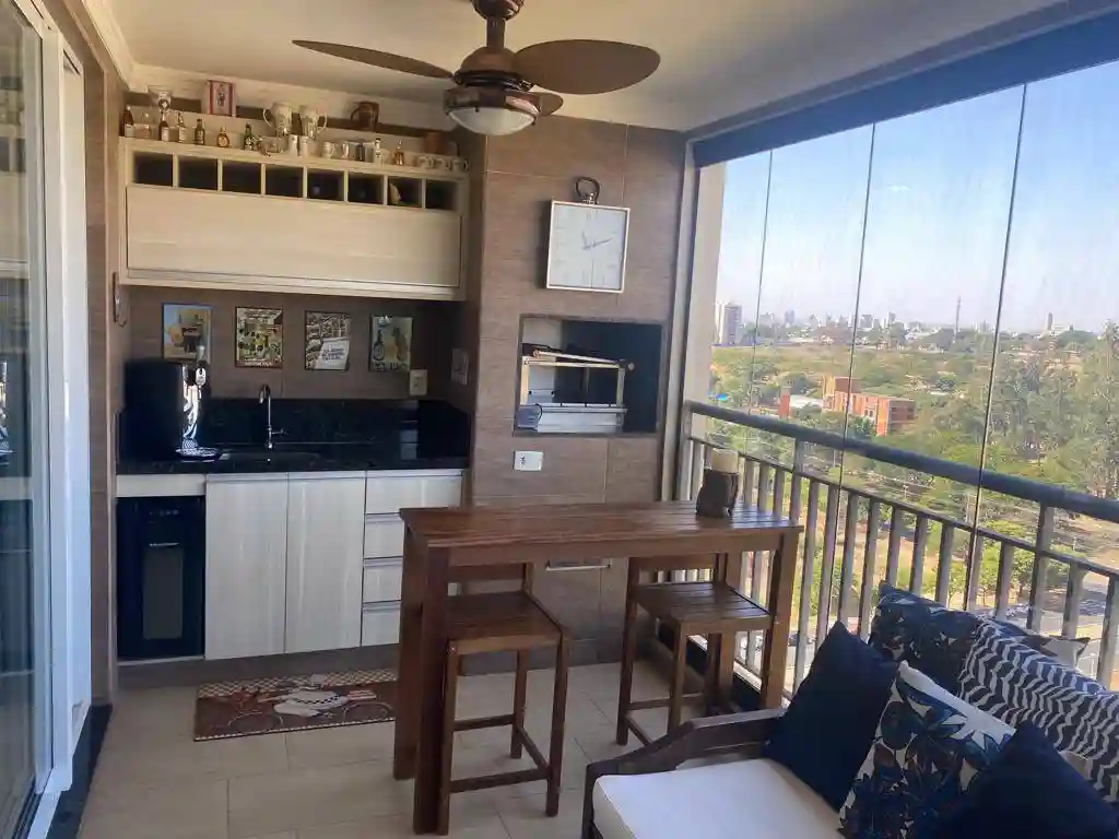 Apartamento com 3 quartos à venda, 106m² — foto 1 de 15