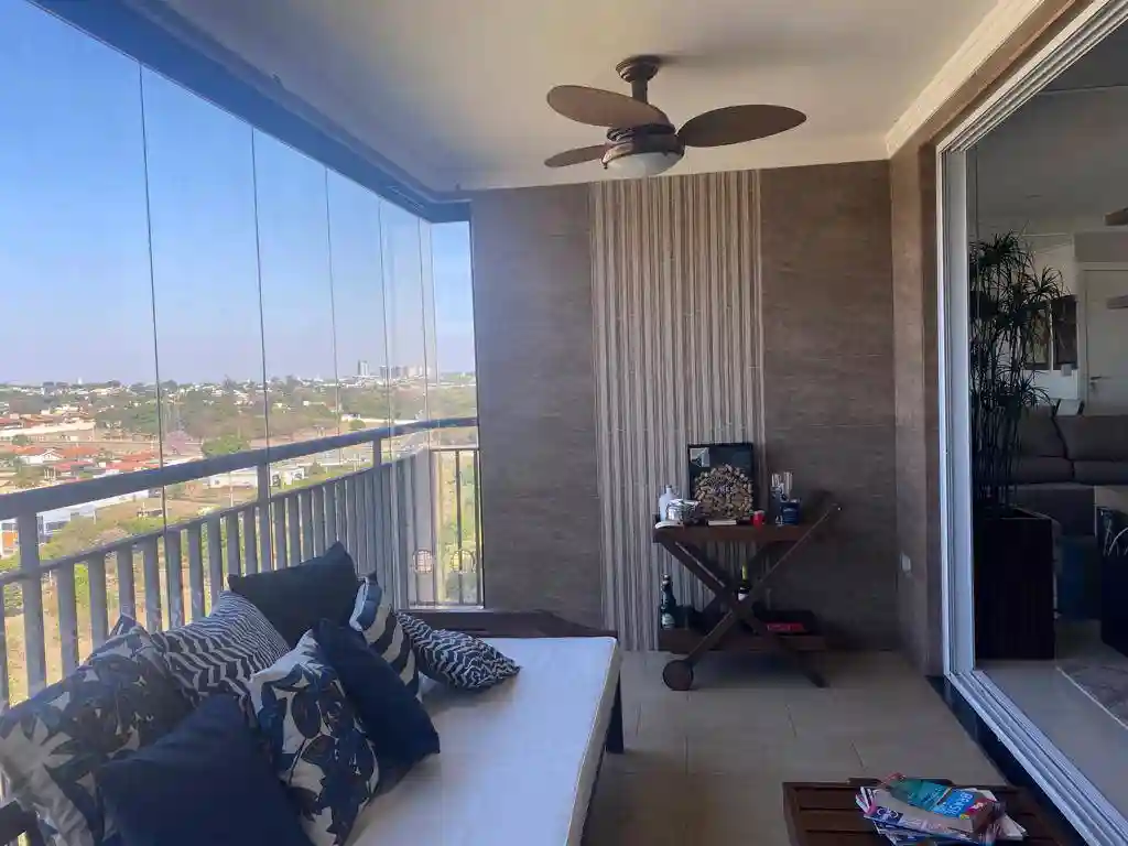 Apartamento com 3 quartos à venda, 106m² — foto 2 de 15