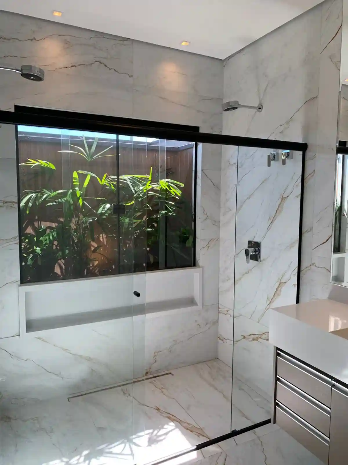 Casa de Condomínio com 3 quartos à venda, 210m² — foto 21 de 32